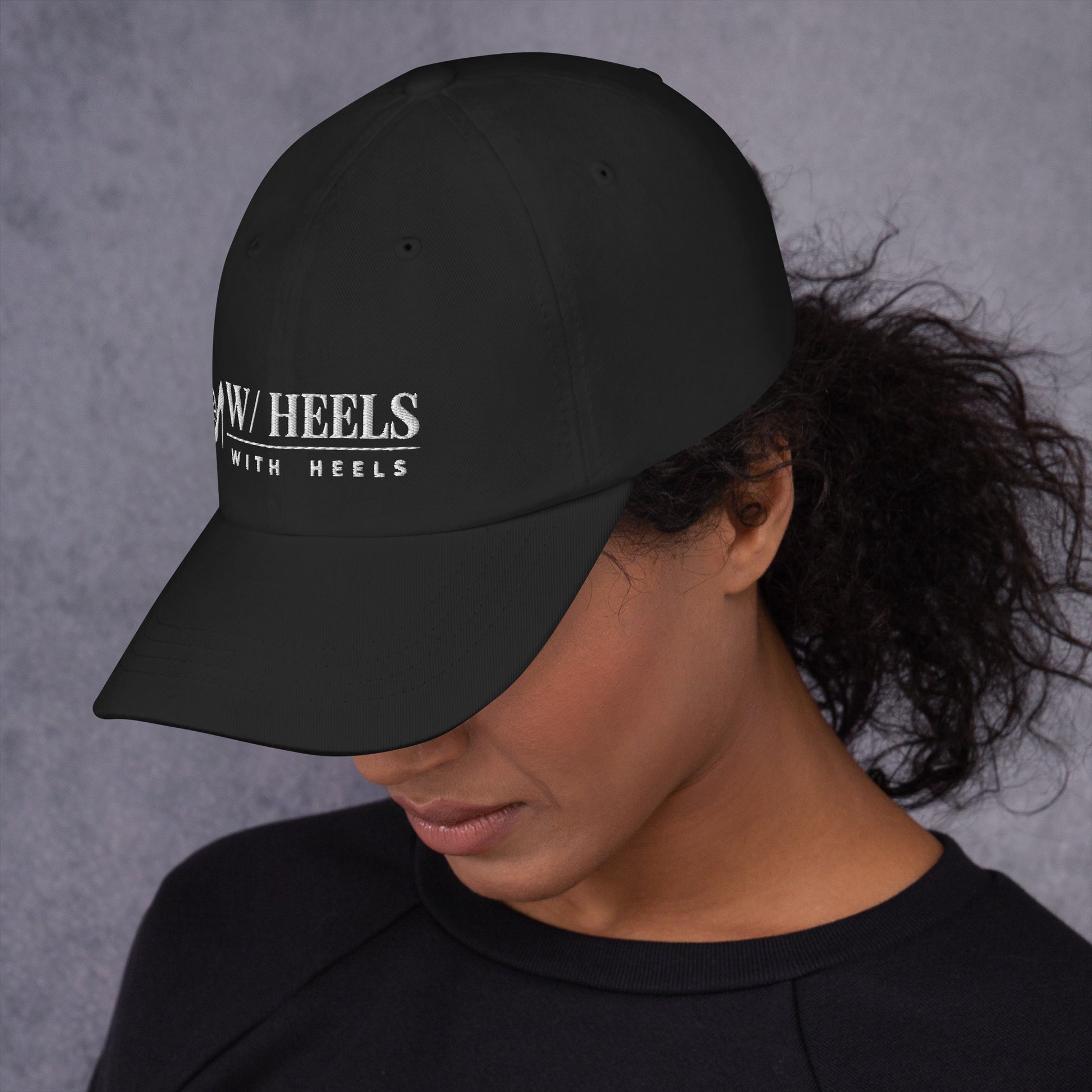W/HEELS Logo Embroidered Cap Black – White Embroidery