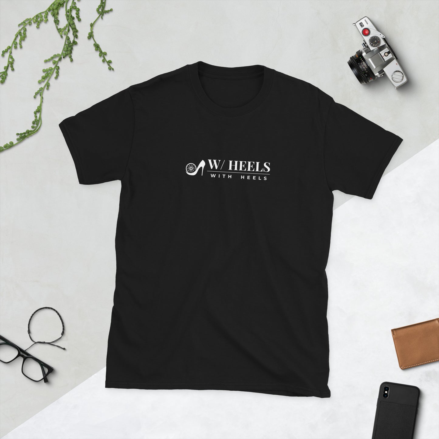 W/HEELS Logo T-Shirt Black – One Point Chest Logo